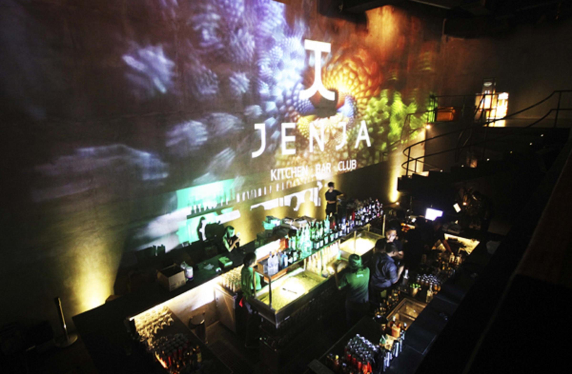 Ts Suites Семиньяк Экстерьер фото JEMA Night Club